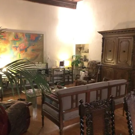 Ave Róma